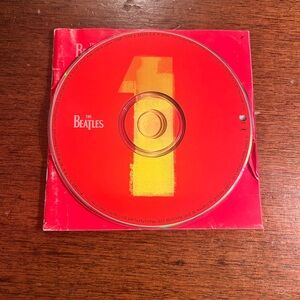 The Beatles Collection (Hits) with Booklet No Case Free Shipping